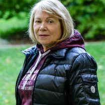 Octavia, 47 ans, Lesbienne / GayVannes, France