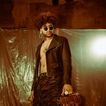 Shelley, 47 ans, Lesbienne / GayLons-le-Saunier, France