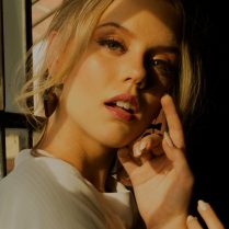 Florence, 27 ans, Lesbienne / GayArgentan, France