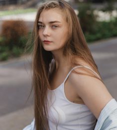 Anita, 24 ans, hétérosexuel, Femme, Anglet, France